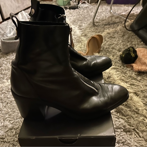 ZARA Leather Bootie - Picture 9 of 9